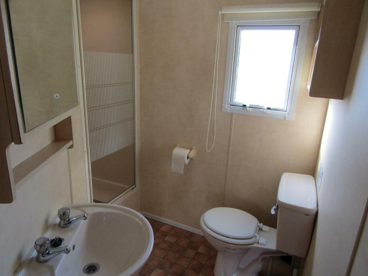 Fenlake Holiday Accommodation Metheringham Екстер'єр фото