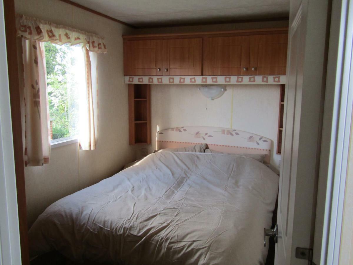 Fenlake Holiday Accommodation Metheringham Екстер'єр фото